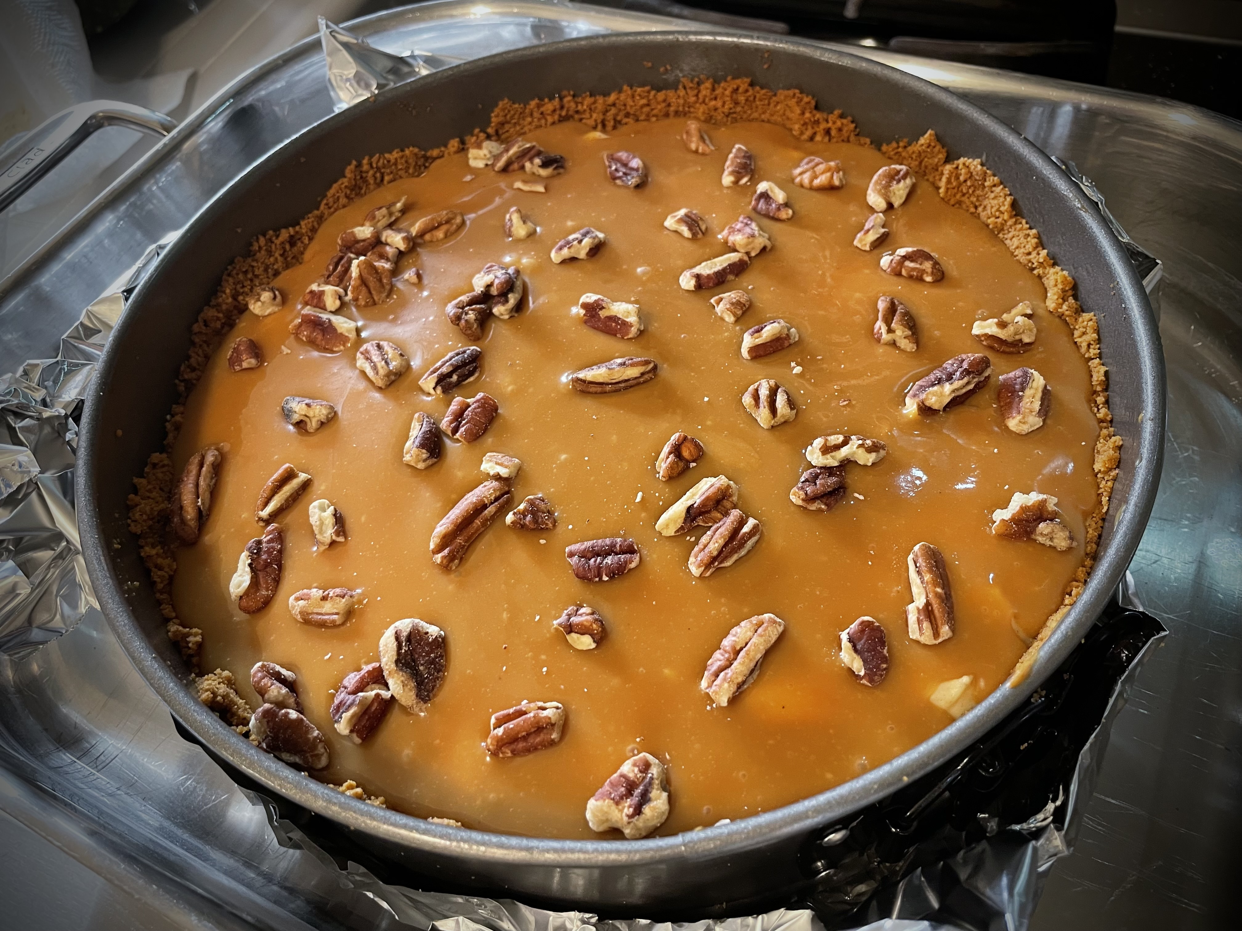 Caramel Apple Pecan Cheesecake